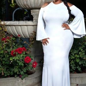 Bell Sleeve Hourglass Mermaid Maxi Gown